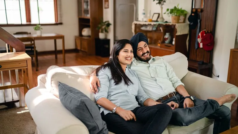 Comparativo: Sofá Chesterfield Bandeirante vs Westwing - Qual A Melhor Opção Em 2026?